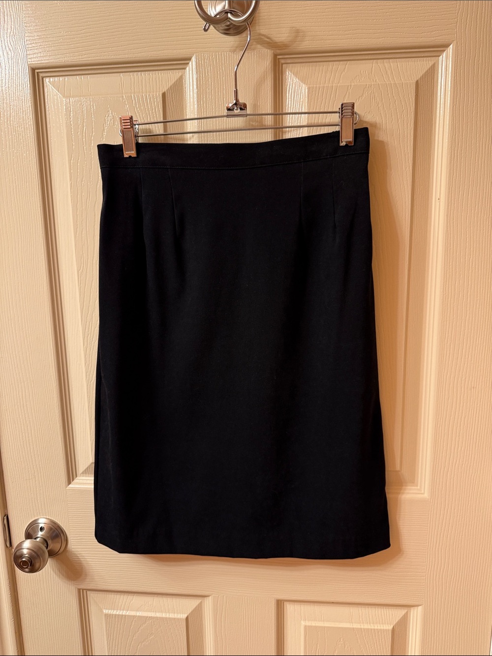 Black Mini Pencil Skirt - Women's Classic Work Skirt